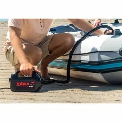 Gonfleur éléctrique Compresseur 12 & 220 V Intex 8 Gonfleur éléctrique Compresseur 12 & 220 V Intex -piscine Soldes 68609 ambiance min