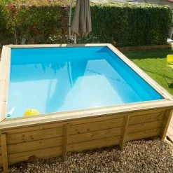 Piscinette Tropic Junior En Bois Pour Enfants 2 X 2 M 6 Piscinette Tropic Junior En Bois Pour Enfants 2 X 2 M -piscine Soldes piscine bois tropic junior ambiance2 min